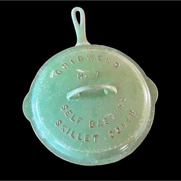 Griswold No. 7 Green Cast Iron Skillet w/ Lid - Picture 1 of 7